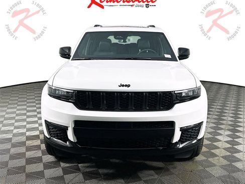 New 2025 Jeep Grand Cherokee L Limited image 2