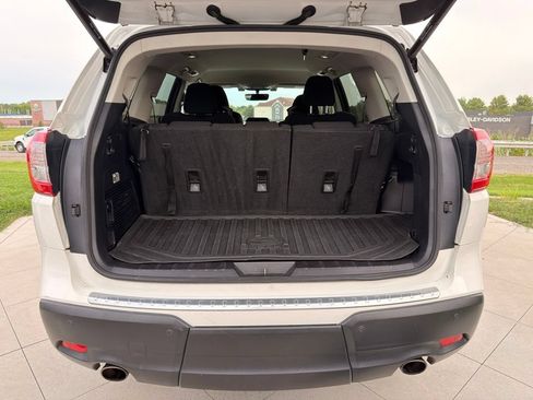 Used 2020 Subaru Ascent Premium w/ Convenience Package AWD/4WD image 6