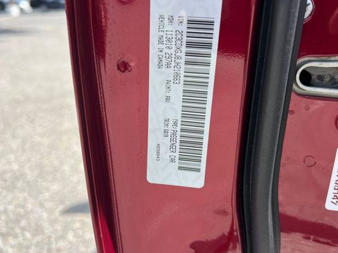 Used 2018 Dodge Charger R/T Scat Pack w/ Dynamics Package RWD image 28