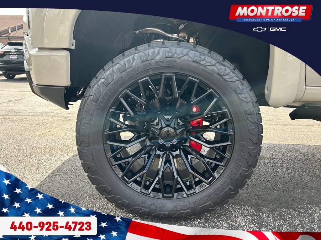 New 2026 GMC Sierra 1500 AT4 w/ Technology Package AWD/4WD image 32