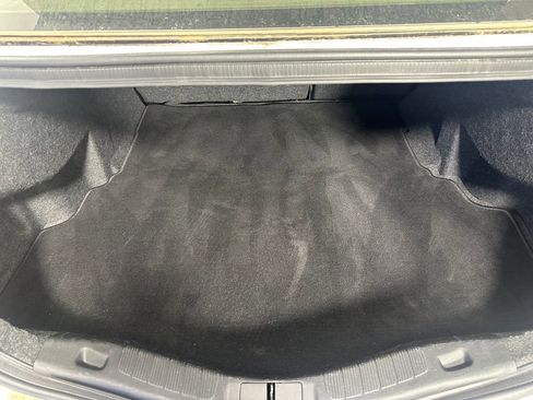 Used 2017 Ford Fusion Platinum AWD/4WD image 6