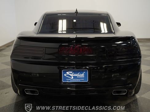 Used 2010 Chevrolet Camaro SS w/ RS Package RWD image 11