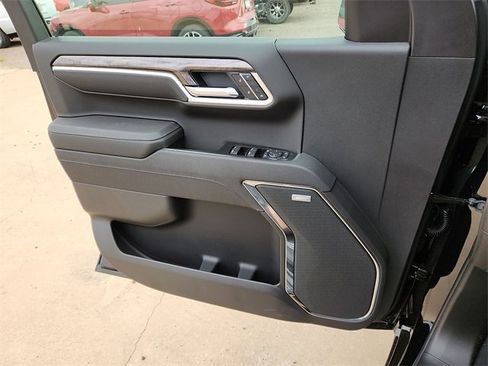 New 2026 Chevrolet Silverado 1500 LTZ w/ Z71 Off-Road Package image 11