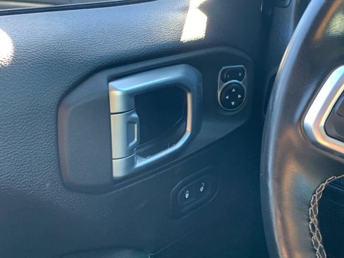 Used 2023 Jeep Wrangler Sahara w/ Cold Weather Group image 24