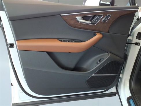 New 2026 Audi Q7 2.0T Premium image 10