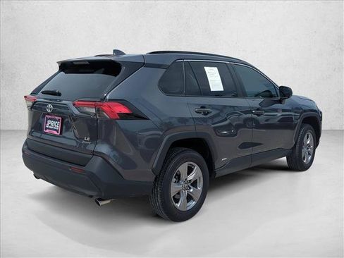 Certified 2025 Toyota RAV4 LE AWD/4WD image 5