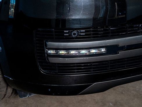 Used 2024 Land Rover Range Rover Autobiography image 20