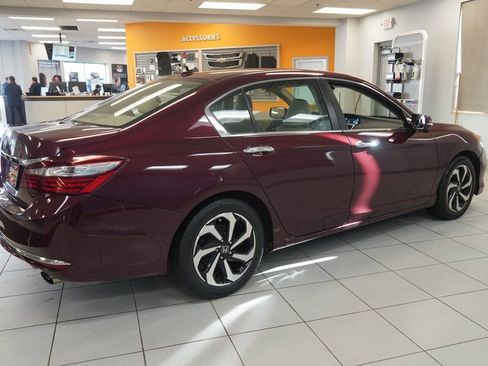 Used 2016 Honda Accord EX-L image 12