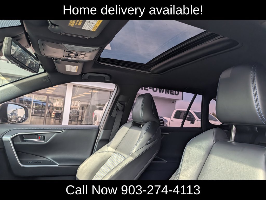 Used 2021 Toyota RAV4 XSE AWD/4WD image 29