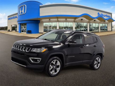 Used 2019 Jeep Compass Limited image 3