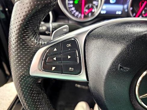 Used 2018 Mercedes-Benz SLC 43 AMG w/ Premium 2 Package image 10