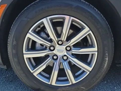 Used 2020 Cadillac XT4 Sport w/ Cold Weather Package AWD/4WD image 47