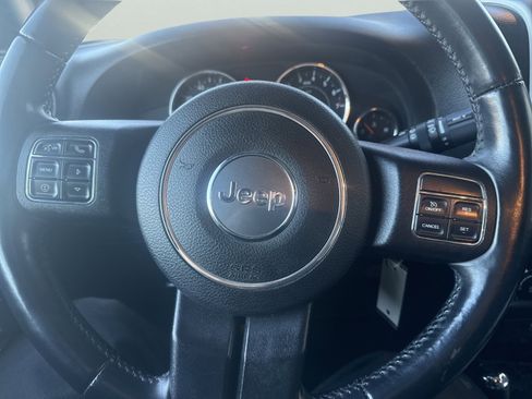 Used 2015 Jeep Wrangler Unlimited Sport w/ Quick Order Package 24S image 23