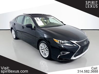 Used 2017 Lexus ES 350 w/ Ultra Luxury Package