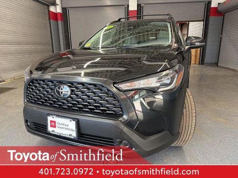 Certified 2023 Toyota Corolla Cross LE w/ Moonroof Package image 1