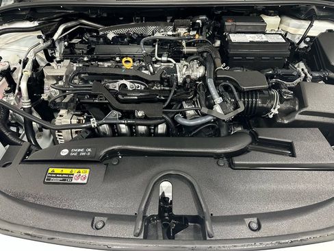 Used 2025 Toyota Corolla SE w/ SE Premium Package image 66