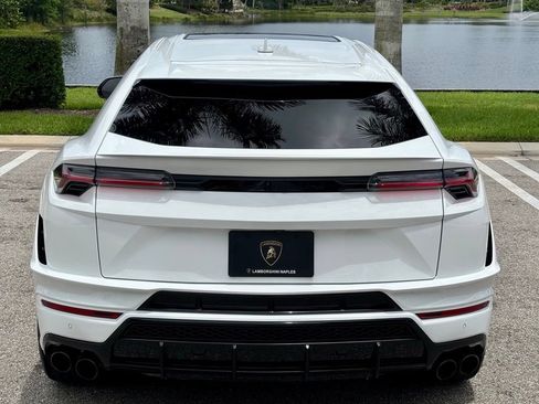 Used 2024 Lamborghini Urus S AWD/4WD image 7