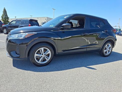 Used 2021 Nissan Kicks S FWD image 5