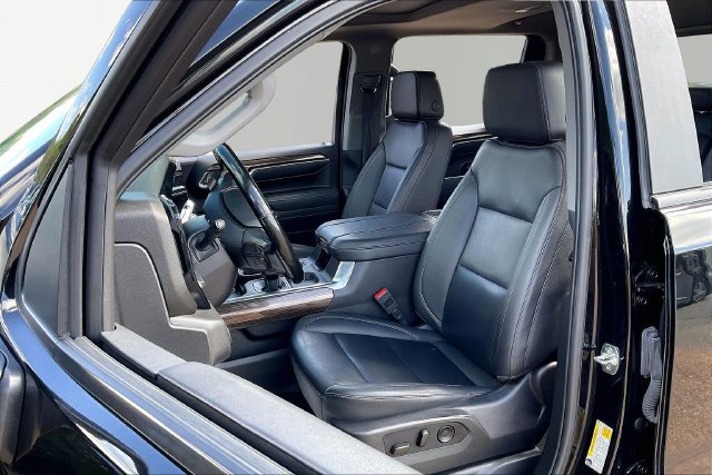 Used 2025 Chevrolet Silverado 1500 LT Trail Boss w/ LT Trail Boss Premium Package AWD/4WD image 15