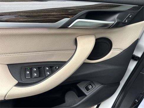 Used 2021 BMW X1 sDrive28i w/ Convenience Package image 21