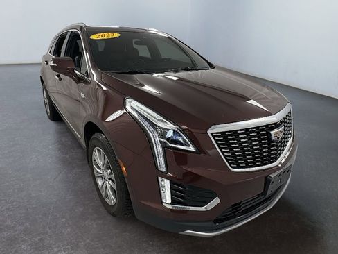 Used 2022 Cadillac XT5 Premium Luxury w/ LPO, Floor Liner Package AWD/4WD image 1