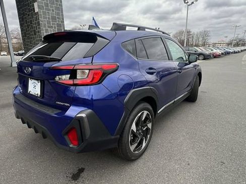 Used 2025 Subaru Crosstrek 2.5i Limited AWD/4WD image 7