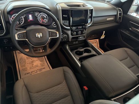 New 2026 RAM 1500 Big Horn AWD/4WD image 10