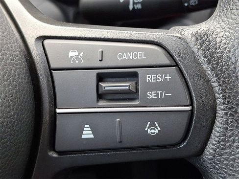 Used 2023 Honda CR-V LX image 18