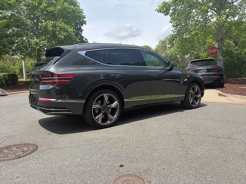 Used 2026 Genesis GV80 2.5T Prestige AWD/4WD image 3