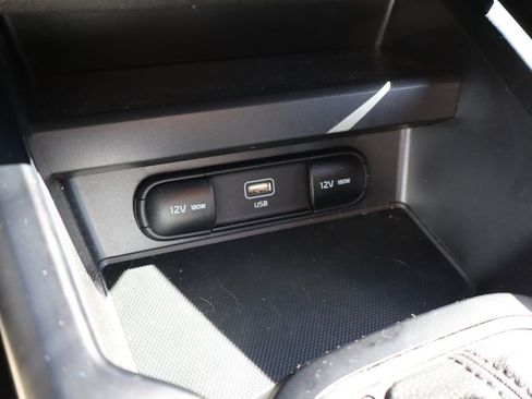 Used 2025 Kia Soul LX w/ Option Group 015 image 21