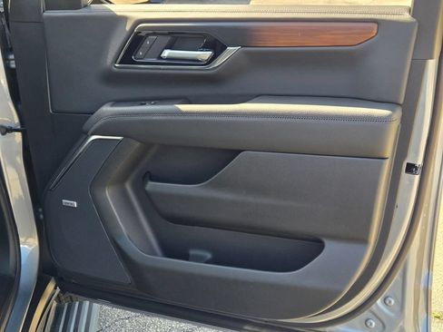 New 2026 GMC Yukon Denali w/ Sun & Power Step Package AWD/4WD image 14