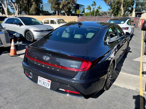Used 2023 Hyundai Sonata Limited image 3