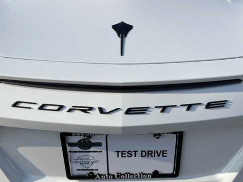 Used 2025 Chevrolet Corvette Stingray Premium Cpe w/ Z51 Performance Package image 10