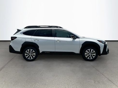 Used 2025 Subaru Outback Premium w/ Popular Package #1A AWD/4WD image 8