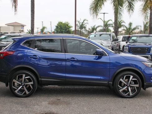 Used 2020 Nissan Rogue Sport SL w/ Premium Package image 10