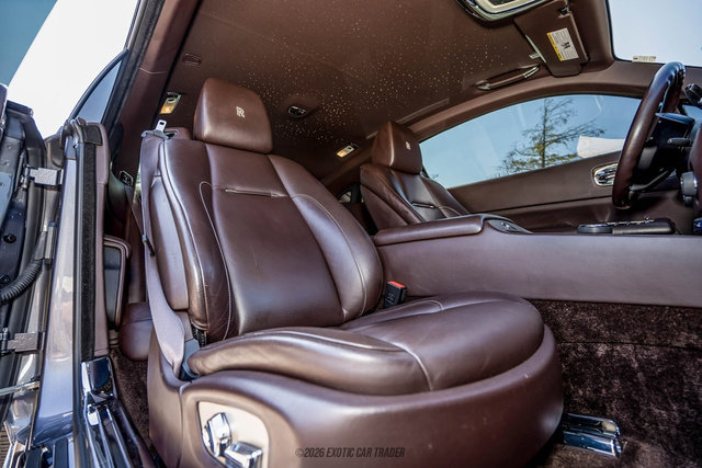 Used 2016 Rolls-Royce Wraith RWD image 51