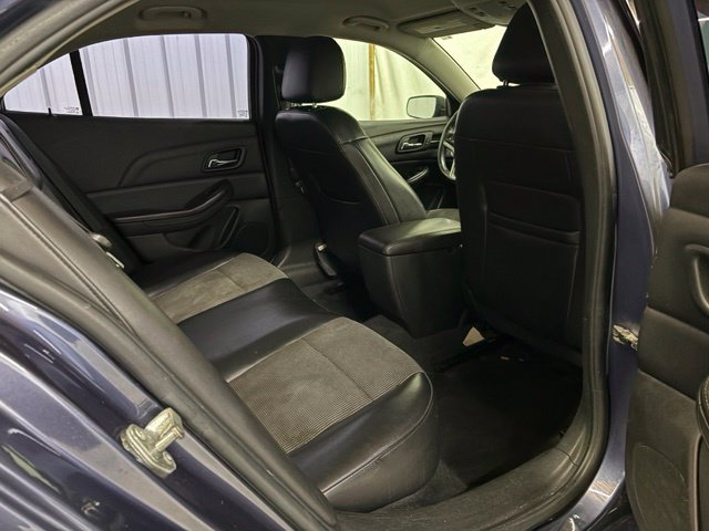 Used 2015 Chevrolet Malibu LT FWD image 12