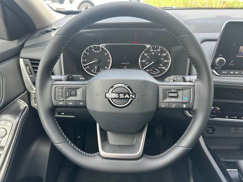 New 2026 Nissan Rogue SV image 17