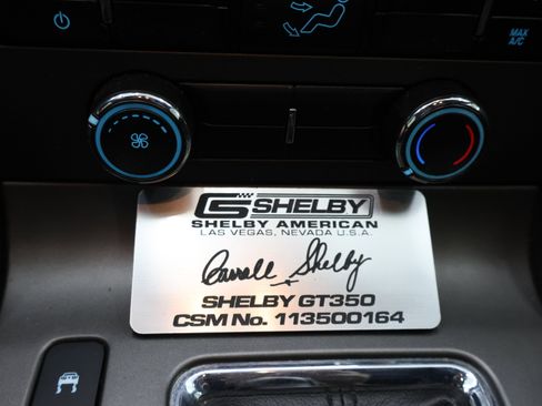 Used 2011 Ford Mustang GT Premium RWD image 47