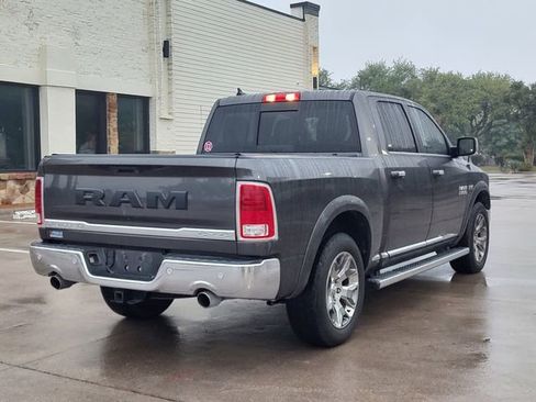 Used 2017 RAM 1500 Limited image 3