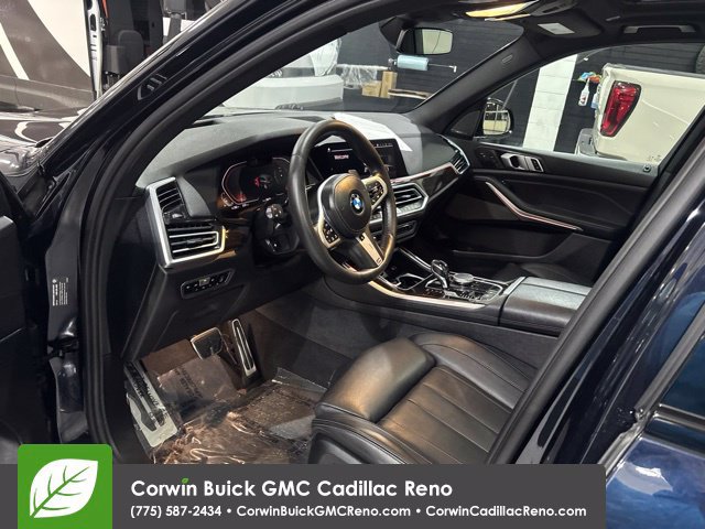 Used 2019 BMW X5 xDrive50i w/ M Sport Package AWD/4WD image 10