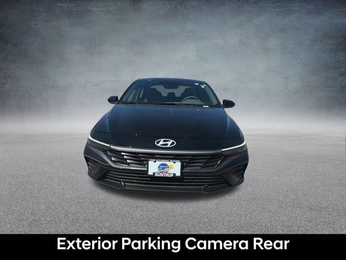 Used 2025 Hyundai Elantra Sport FWD image 6