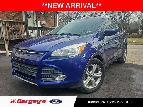 Used 2014 Ford Escape SE image 1