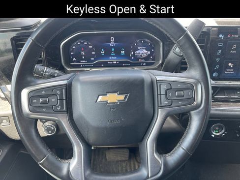 Used 2024 Chevrolet Silverado 1500 LT AWD/4WD image 15