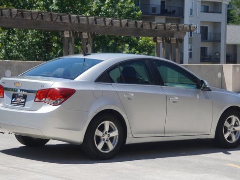 Used 2014 Chevrolet Cruze LT FWD image 5