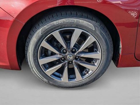 Used 2016 Nissan Altima 2.5 SL w/ 2.5 Technology w/LED Package image 23