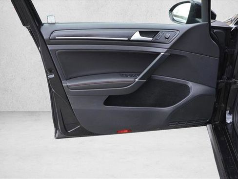 Used 2017 Volkswagen GTI Sport FWD image 12