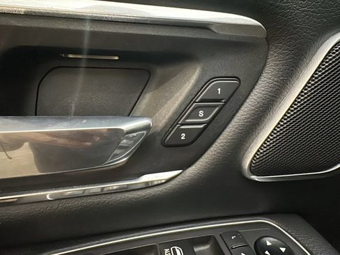 Used 2021 RAM 1500 Laramie AWD/4WD image 14