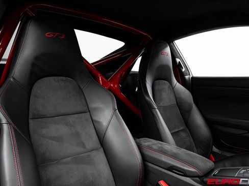 Used 2018 Porsche 911 GT3 image 38