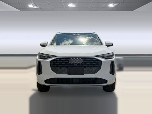 Used 2025 Audi Q5 Premium w/ Convenience Package AWD/4WD image 5